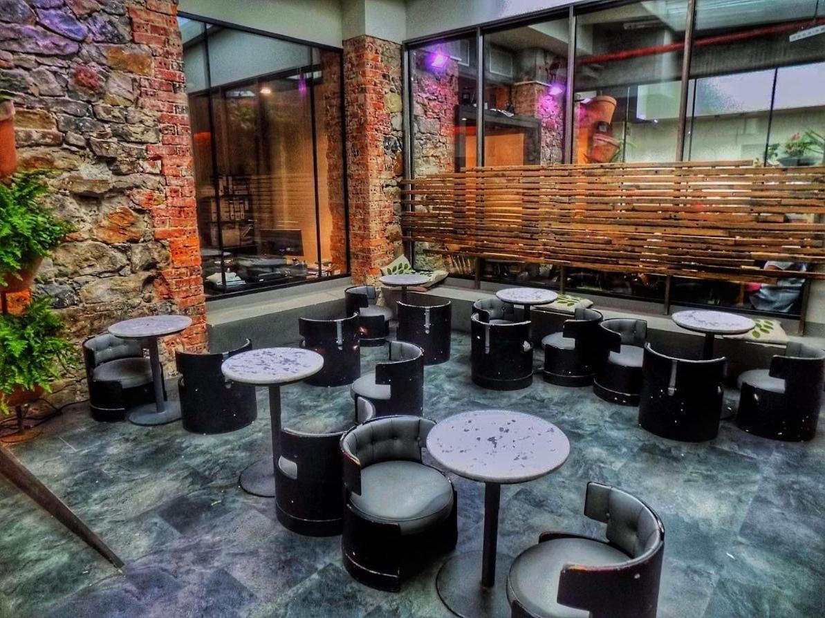 Poshtel Bilbao - Premium Hostel Eksteriør billede
