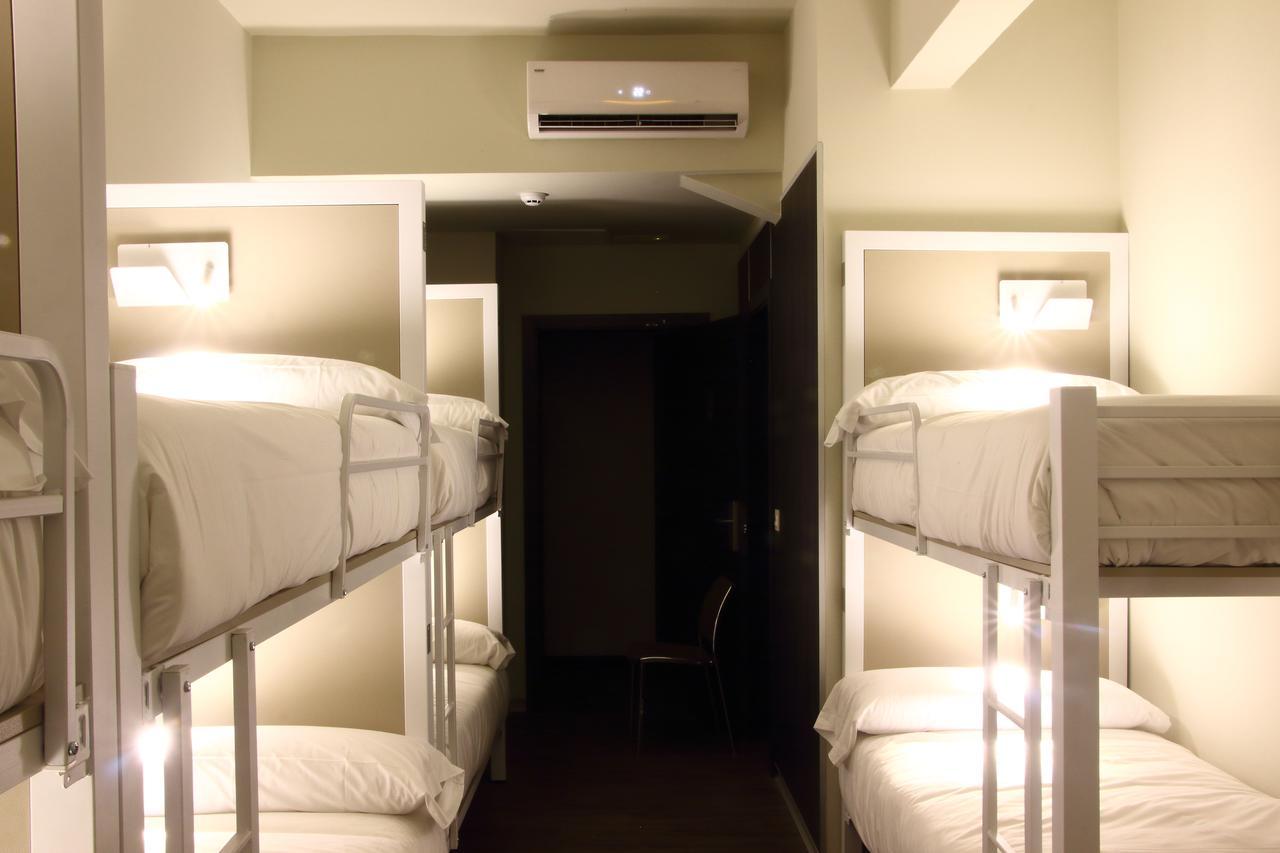 Poshtel Bilbao - Premium Hostel Eksteriør billede